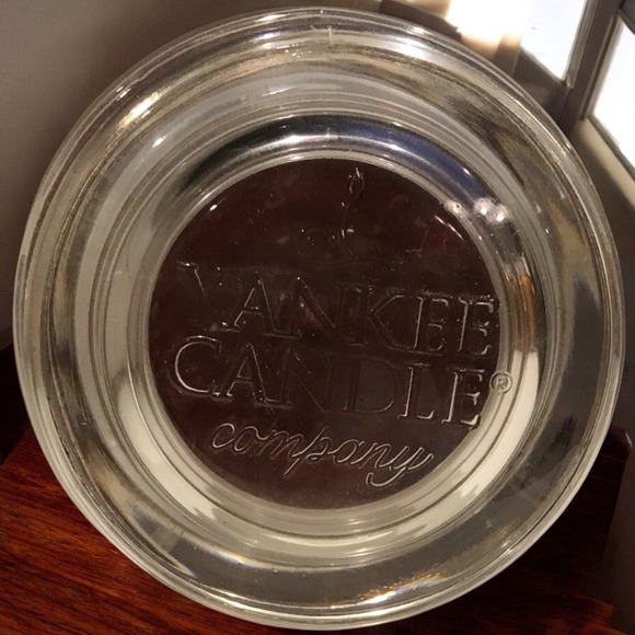 New Yankee Candle Autumn Wreath 22 Oz Housewarmer Jar Candle White Label - Picture 4 of 5